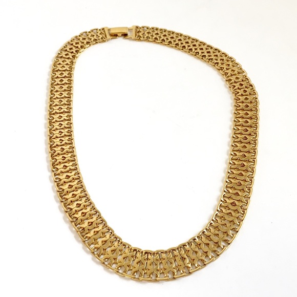 Vintage Jewelry - Vintage Monet Gold Panther Link Necklace Collar